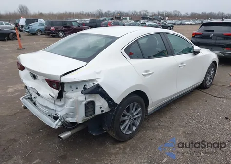 2022 Mazda Mazda3 2.5 S из США, поврежденный, VIN 3MZBPAAL1NM301476
